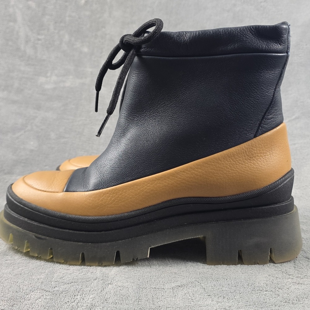 Montelliana 1965 Women's Lucy Leather Bootie Navy/tan Gum Lug Sole Size 7.5 (38)